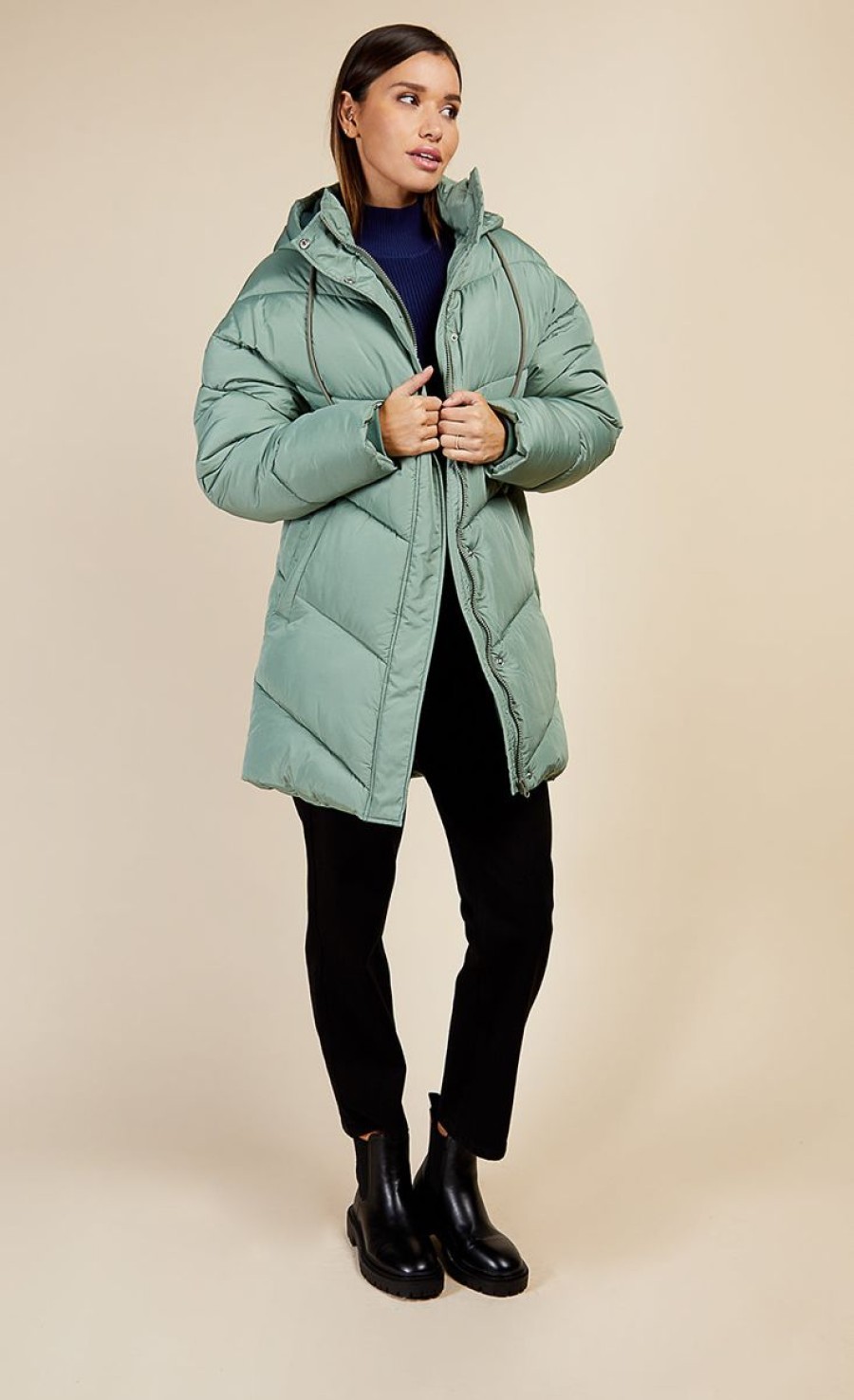 Clothing Little Mistress | Sage Chevron Puffer Coat By Vogue Williams